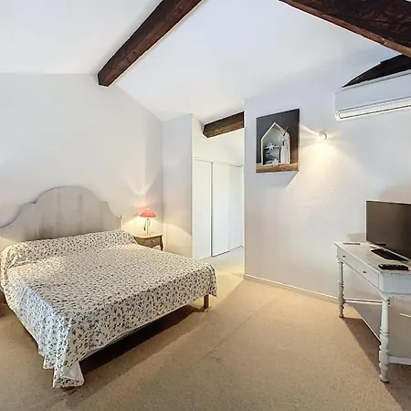 Apartment Spacieux 2 Pieces En Duplex Villelongue-de-la-Salanque